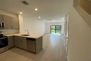 188 SE 5th Ct, Deerfield Beach, FL 33441 - Photo 3