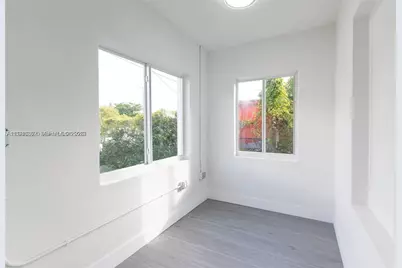 1812 NW 64th St, Miami, FL 33147 - Photo 17