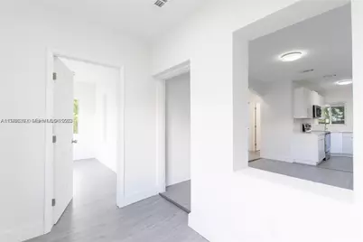 1812 NW 64th St, Miami, FL 33147 - Photo 35