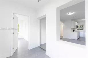 1812 NW 64th St, Miami, FL 33147 - Photo 35