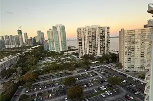 2475 Brickell Ave, Miami, FL 33129 - Photo 25