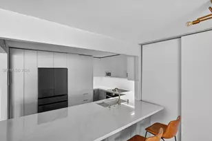 6450 Collins Ave, Miami Beach, FL 33141 - Photo 11