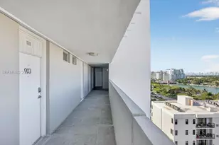 6450 Collins Ave, Miami Beach, FL 33141 - Photo 41