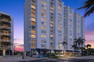 6450 Collins Ave, Miami Beach, FL 33141 - Photo 43