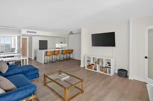 6450 Collins Ave, Miami Beach, FL 33141 - Photo 19