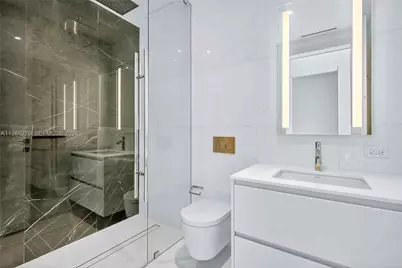 300 Biscayne Blvd Way #4901E, Miami, FL 33131 - Photo 23