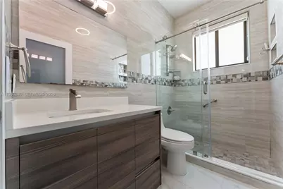 [Address not provided], Miami Lakes, FL 33016 - Photo 25