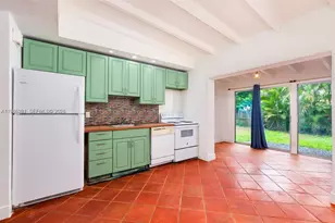 1716 SW 12th Ct, Fort Lauderdale, FL 33312 - Photo 9