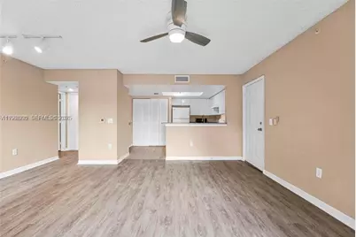 4195 N Haverhill Rd #304, West Palm Beach, FL 33417 - Photo 25