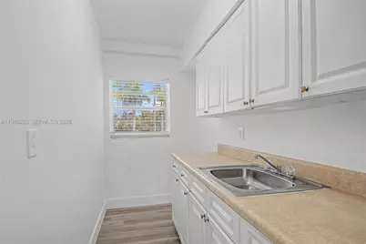 1685 Jefferson Ave #15, Miami Beach, FL 33139 - Photo 9