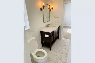 900 NE 18th Ave #206, Fort Lauderdale, FL 33304 - Photo 7