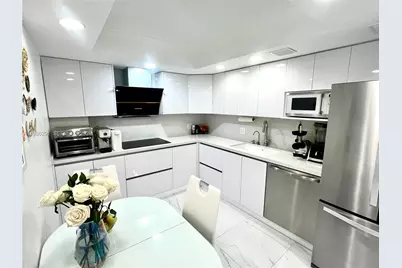 437 Golden Isles Dr #14G, Hallandale Beach, FL 33009 - Photo 3