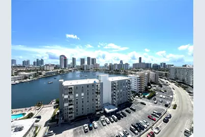 437 Golden Isles Dr #14G, Hallandale Beach, FL 33009 - Photo 9
