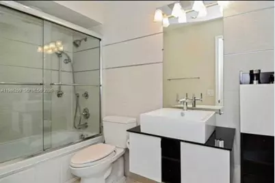 2991 Lakewood Ln #329, Hollywood, FL 33021 - Photo 13