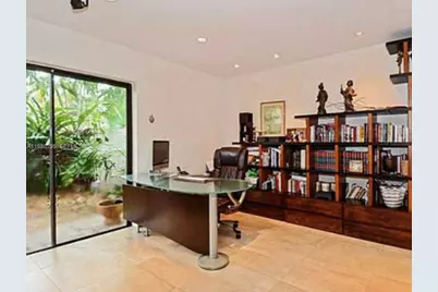 2991 Lakewood Ln #329, Hollywood, FL 33021 - Photo 7