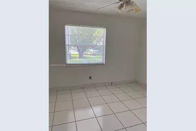 6211 SW 37th St #203, Davie, FL 33314 - Photo 11