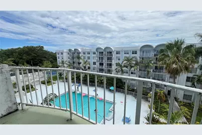 486 NW 165th St Rd #B-606, Miami, FL 33169 - Photo 7