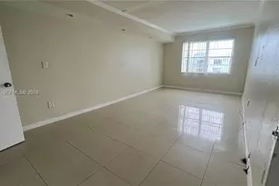 486 NW 165th St Rd, Miami, FL 33169 - Photo 15