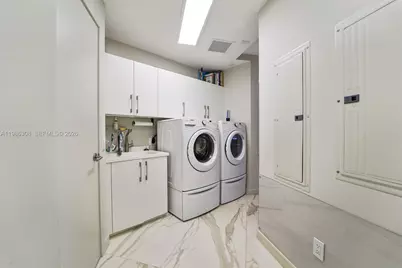 18555 Collins Ave #2201, Sunny Isles Beach, FL 33160 - Photo 25