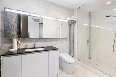 18555 Collins Ave #2201, Sunny Isles Beach, FL 33160 - Photo 43