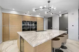 18555 Collins Ave, Sunny Isles Beach, FL 33160 - Photo 13
