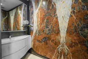 18555 Collins Ave, Sunny Isles Beach, FL 33160 - Photo 9