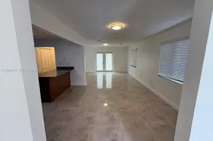 1781 NW 16th St, Miami, FL 33125 - Photo 3