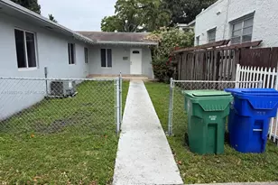 1781 NW 16th St, Miami, FL 33125 - Photo 13