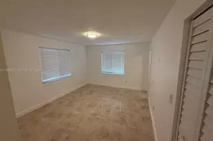 1781 NW 16th St, Miami, FL 33125 - Photo 11