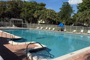 1461 NW 113th Ave, Pembroke Pines, FL 33026 - Photo 37