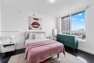 90 SW 3rd St, Miami, FL 33130 - Photo 7