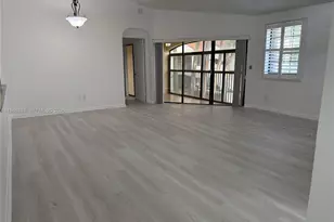 502 SW 158th Terrace, Pembroke Pines, FL 33027 - Photo 3