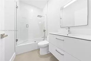 7827 NW 116th Ave, Doral, FL 33178 - Photo 7