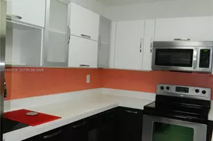 8261 NW 8th St, Miami, FL 33126 - Photo 7