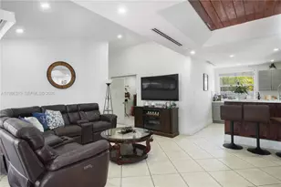 10135 SW 139th Pl, Miami, FL 33186 - Photo 3