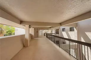 511 Ives Dairy Rd, Miami, FL 33179 - Photo 33