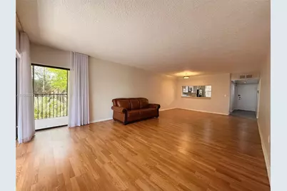 511 Ives Dairy Rd #301-6, Miami, FL 33179 - Photo 7