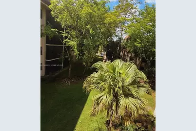 511 Ives Dairy Rd #301-6, Miami, FL 33179 - Photo 11