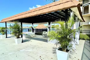 511 Ives Dairy Rd, Miami, FL 33179 - Photo 43