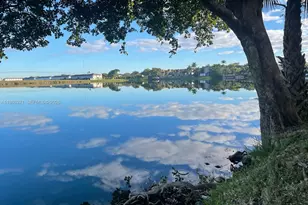 511 Ives Dairy Rd, Miami, FL 33179 - Photo 47