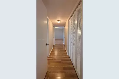 511 Ives Dairy Rd #301-6, Miami, FL 33179 - Photo 17