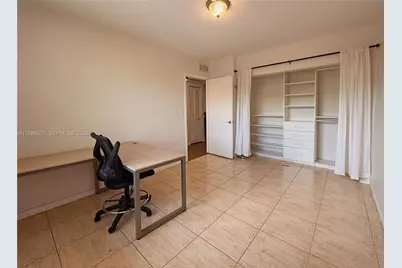 511 Ives Dairy Rd #301-6, Miami, FL 33179 - Photo 15