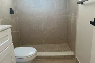 [Address not provided], Pompano Beach, FL 33069 - Photo 9