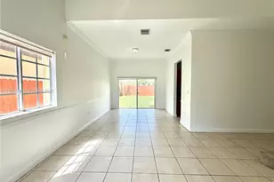 20336 SW 87th Pl, Cutler Bay, FL 33189 - Photo 11