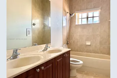 20336 SW 87th Pl, Cutler Bay, FL 33189 - Photo 17