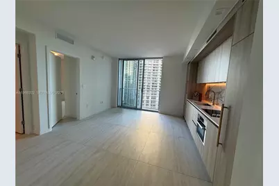 77 SE 5 St #2015, Miami, FL 33131 - Photo 11