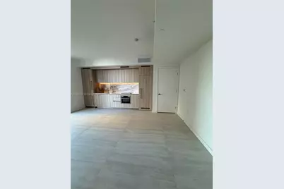 77 SE 5 St #2015, Miami, FL 33131 - Photo 13