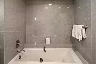 601 N Fort Lauderdale Beach Blvd, Fort Lauderdale, FL 33304 - Photo 19