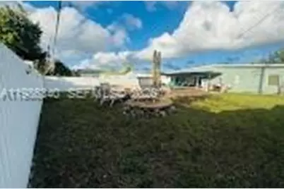 12430 NW 20th Av, Miami, FL 33167 - Photo 21