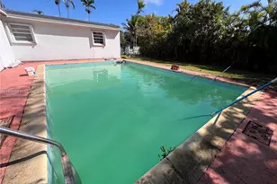 9950 SW 35th Terrace, Miami, FL 33165 - Photo 1